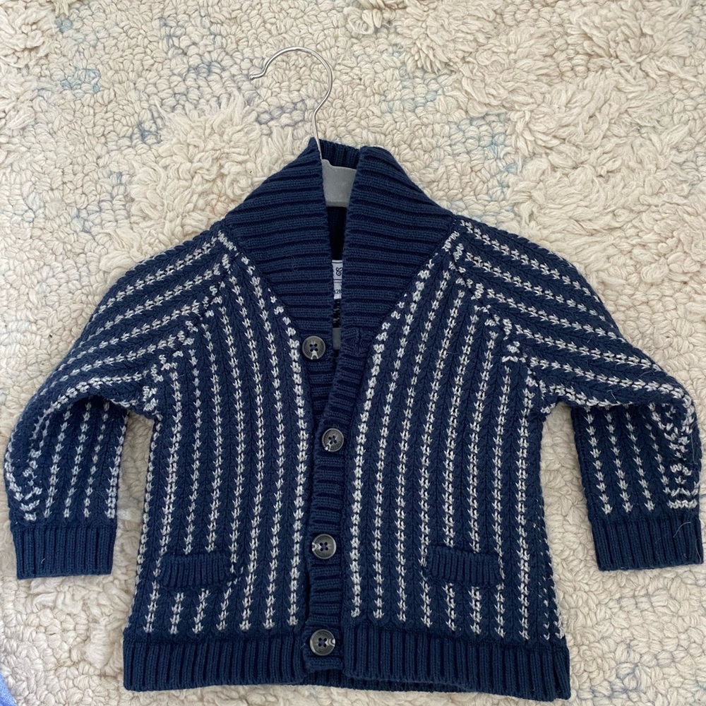 Navy sweater, Tartine et Chocolat